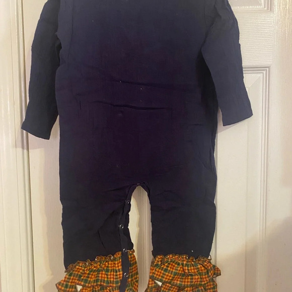 New Boutique Fall Romper - Picture 15 of 16